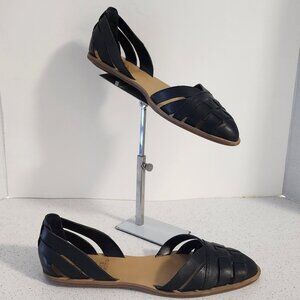 Vince Camuto Black and Tan Leather Flats